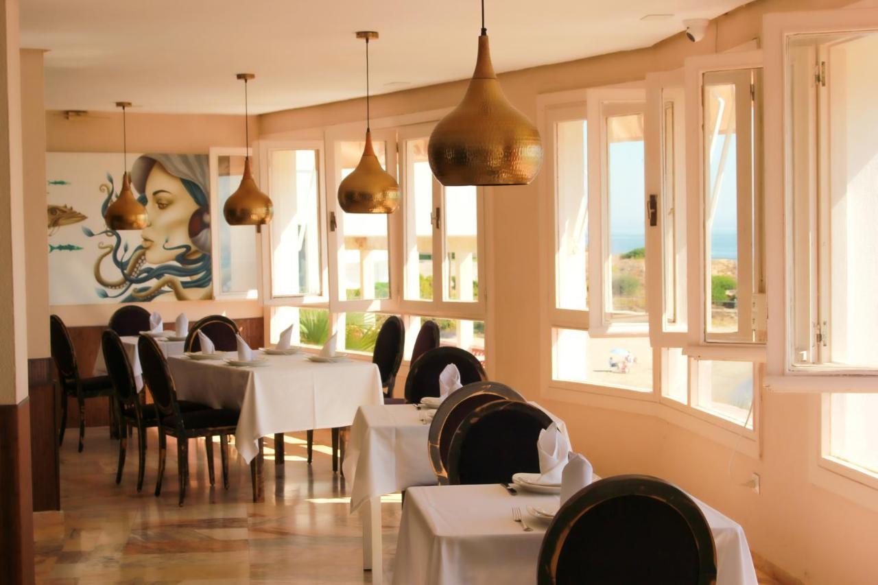 Hotel Patricia Torreguadiaro Luaran gambar
